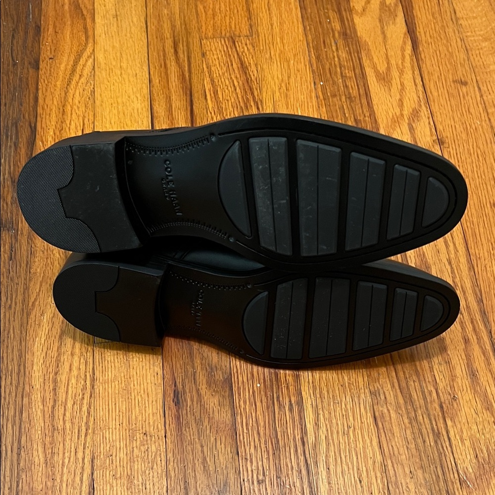 NWT Cole Haan Men's Classic Black Oxfords size 10 1/2 - Picture 3 of 7